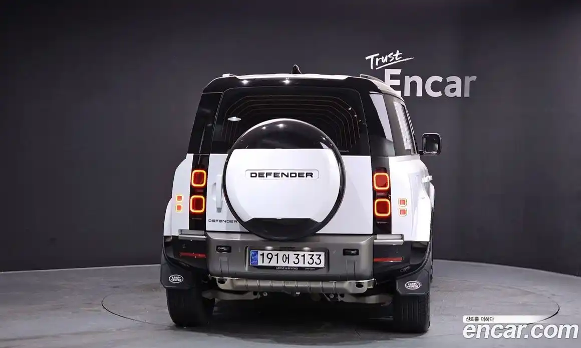 Land Rover Defender 2024 2.0 Автомат в Москве № 166016, фото 11