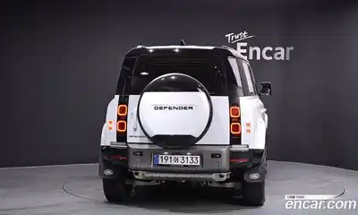 Land Rover Defender 2024 2.0 Автомат в Москве № 166016, миниатюра 11