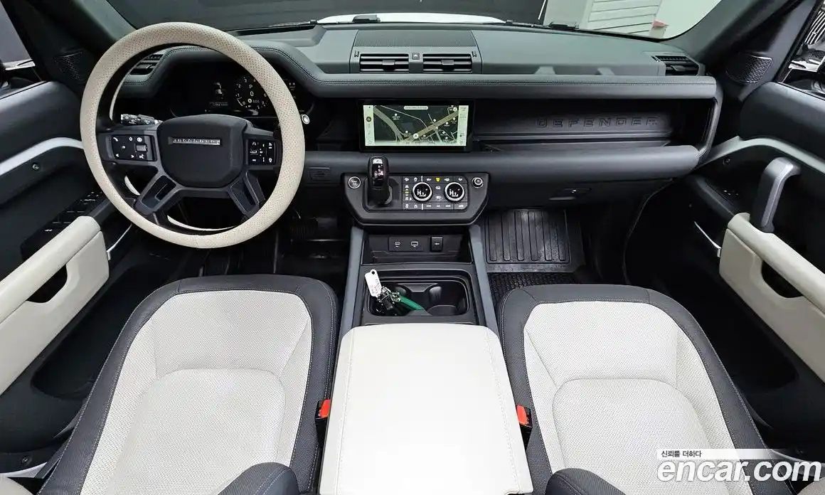 Land Rover Defender 2024 2.0 Автомат в Москве № 166016, фото 14