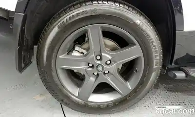 Land Rover Defender 2024 2.0 Автомат в Москве № 166016, миниатюра 4