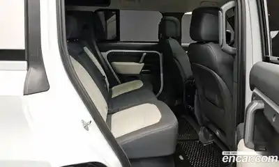 Land Rover Defender 2024 2.0 Автомат в Москве № 166016, миниатюра 9