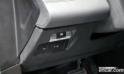 Land Rover Range-Rover Evoque 2021 2.0 Автомат в Москве № 166075, миниатюра 8