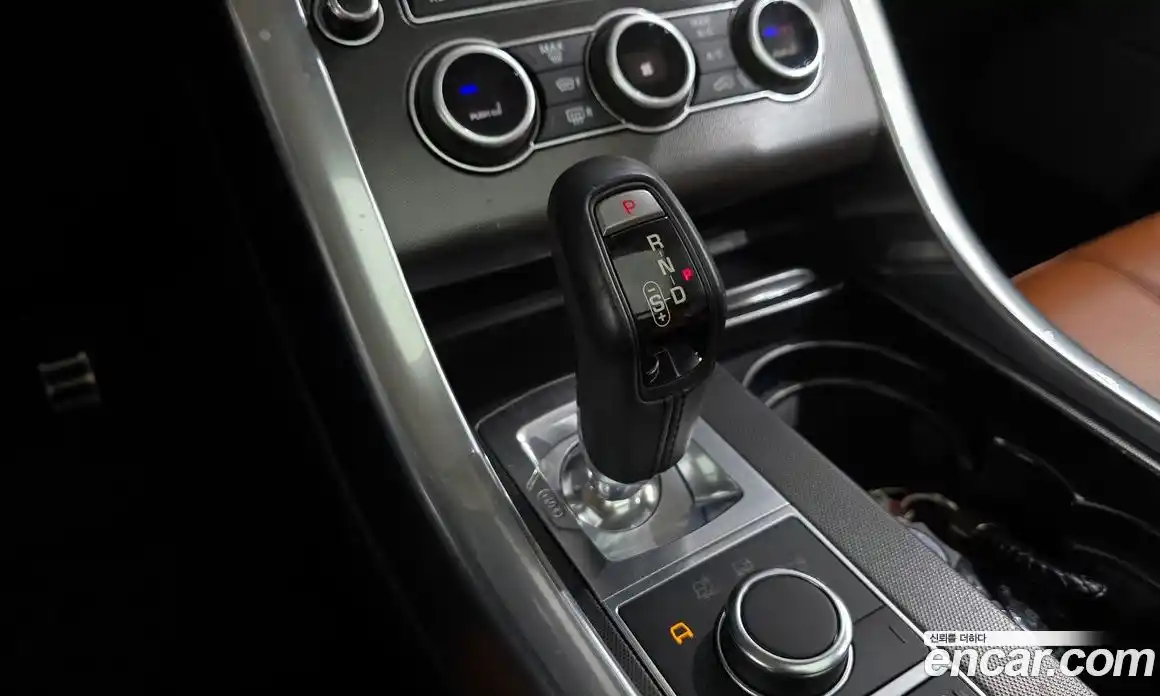 Land Rover Range-Rover Sport 2017 3.0 Автомат в Москве № 166503, фото 9