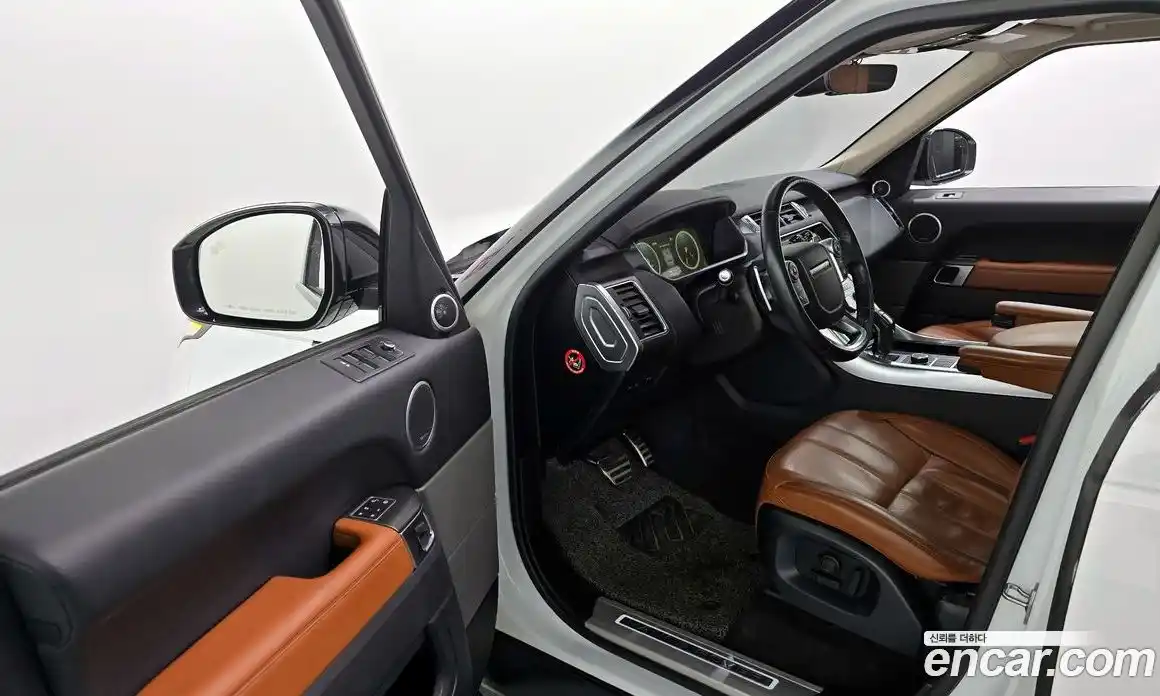 Land Rover Range-Rover Sport 2017 3.0 Автомат в Москве № 166503, фото 10