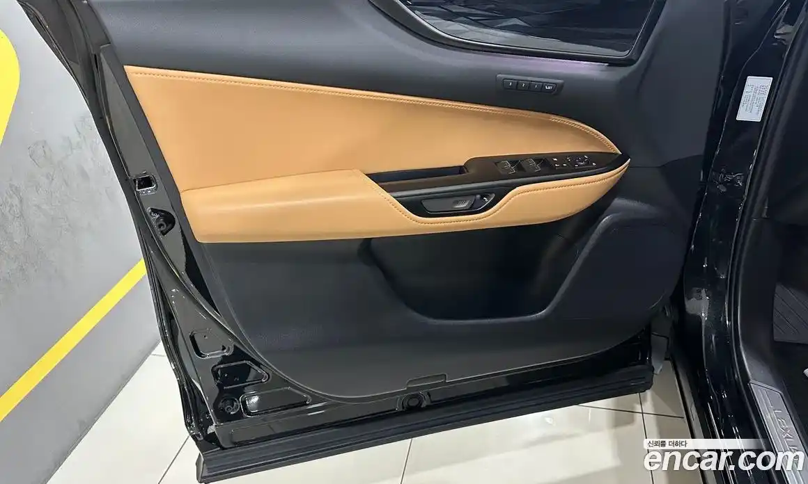 Lexus NX 2025 2.5 Автомат в Москве № 168022, фото 11