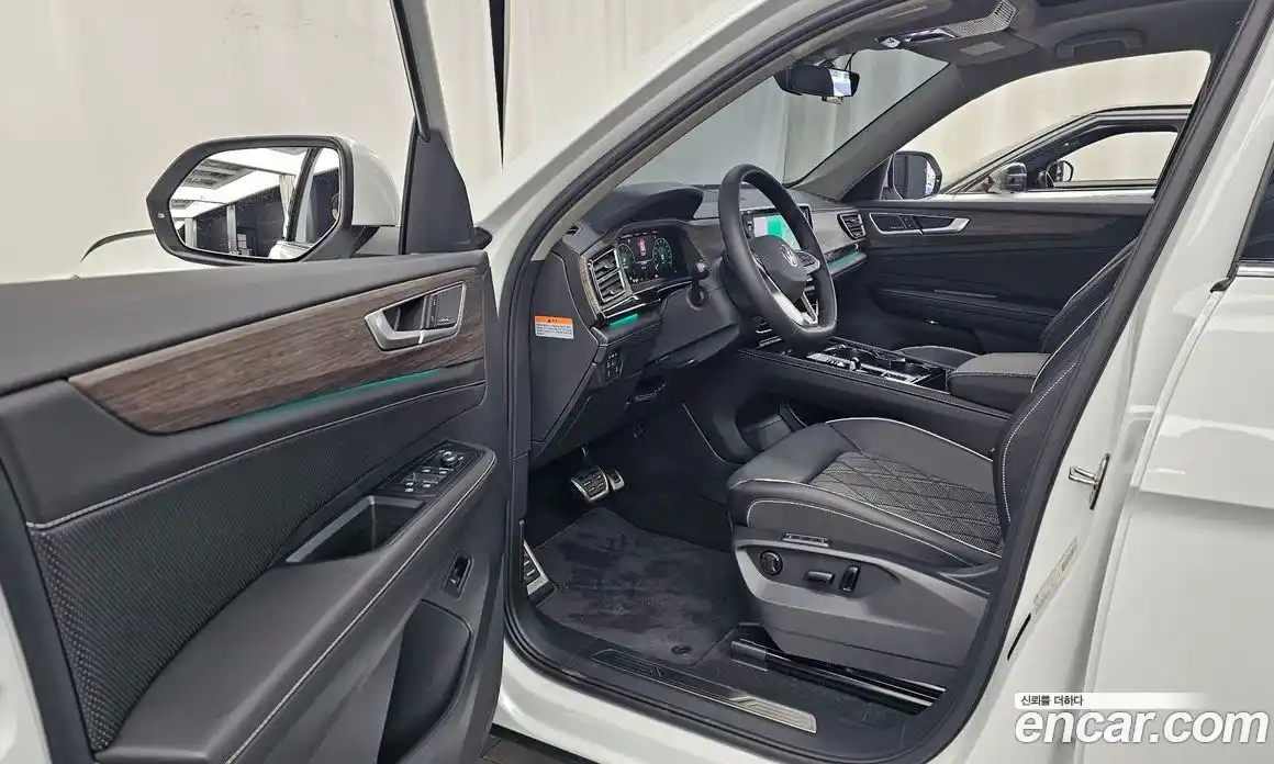 Volkswagen Atlas 2025 2.0 Автомат в Москве № 168363, фото 14