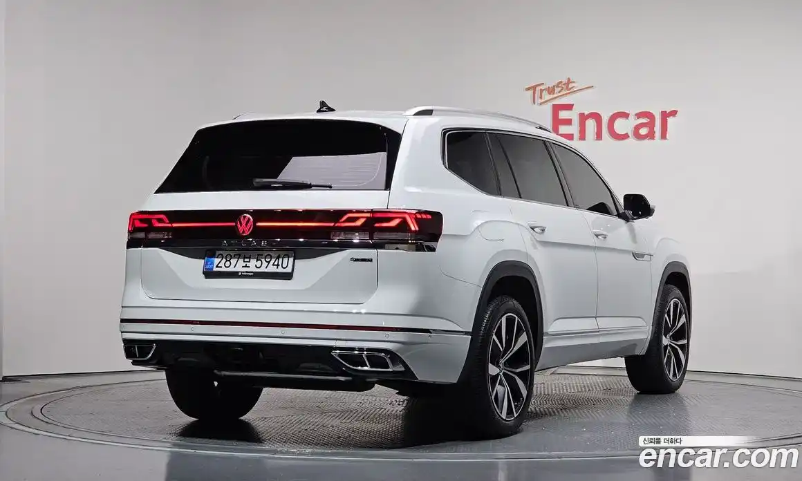 Volkswagen Atlas 2025 2.0 Автомат в Москве № 168363, фото 10