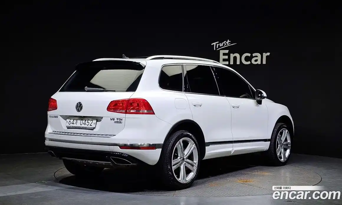 Volkswagen Touareg 2015 3.0 Автомат в Москве № 168821, фото 3