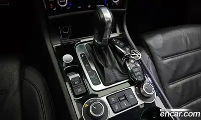 Volkswagen Touareg 2015 3.0 Автомат в Москве № 168821, миниатюра 5