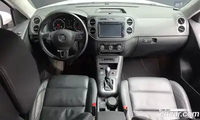 Volkswagen Tiguan 2014 2.0 Автомат в Москве № 169120, миниатюра 7