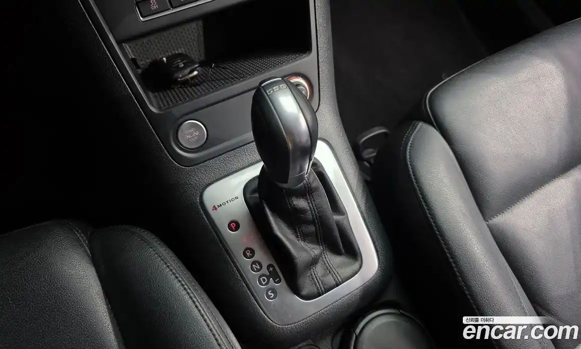 Volkswagen Tiguan 2014 2.0 Автомат в Москве № 169120, фото 9