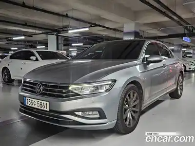 Volkswagen Passat, 2021