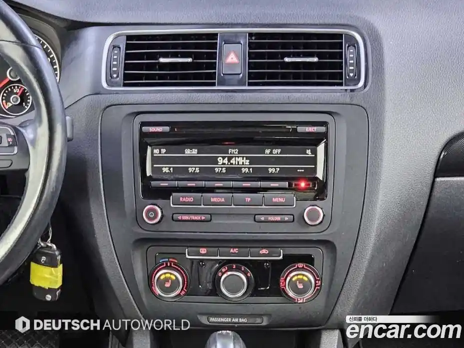 Volkswagen Jetta 2014 1.6 Автомат в Москве № 169307, фото 14