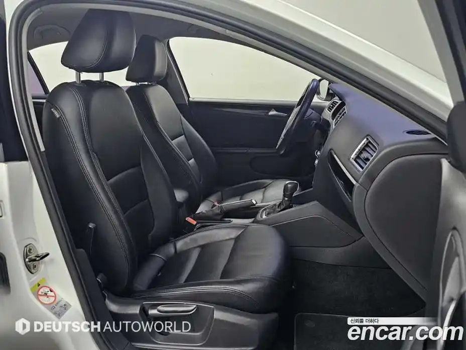 Volkswagen Jetta 2014 1.6 Автомат в Москве № 169307, фото 10