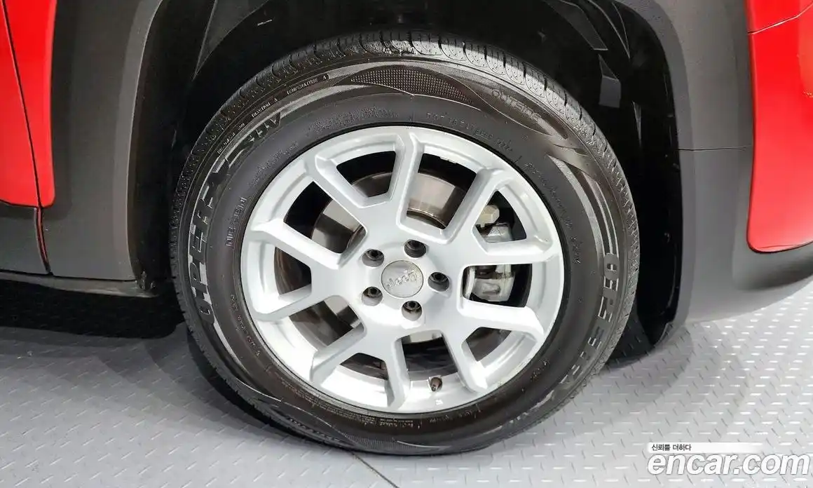 Jeep Renegade 2021 2.4 Автомат в Москве № 169655, фото 6