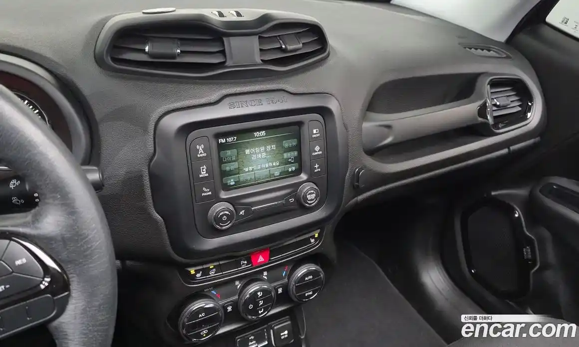 Jeep Renegade 2016 2.0 Автомат в Москве № 169891, фото 13