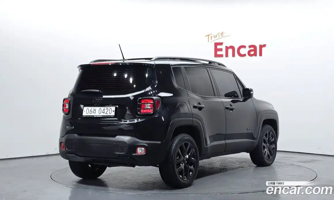 Jeep Renegade 2016 2.0 Автомат в Москве № 169891, фото 14