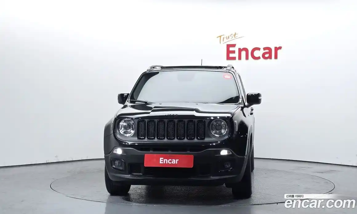 Jeep Renegade 2016 2.0 Автомат в Москве № 169891, фото 15