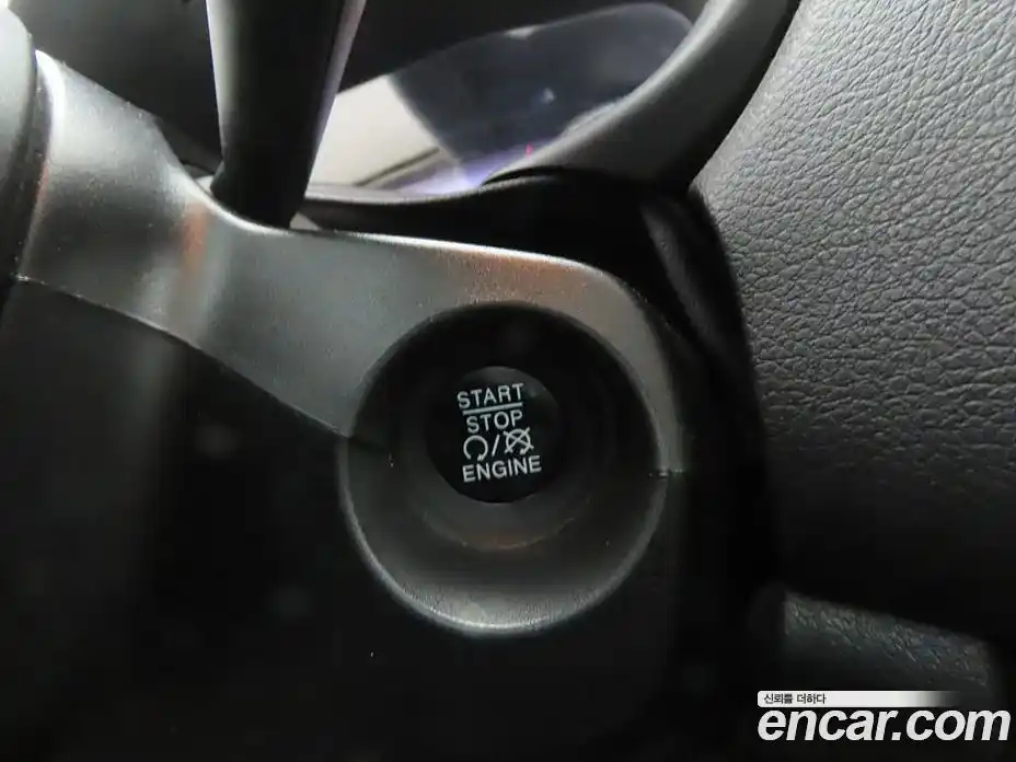 Jeep Renegade 2015 2.0 Автомат в Москве № 170039, фото 16