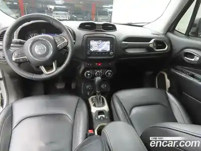 Jeep Renegade 2015 2.0 Автомат в Москве № 170039, миниатюра 7