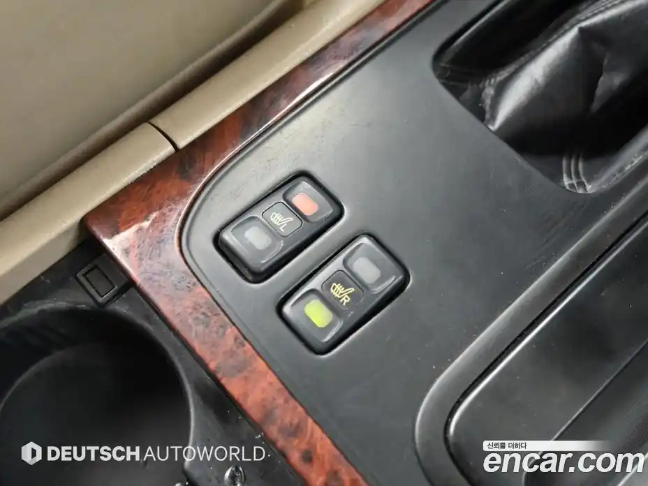 Toyota Land Cruiser 2000 4.7 Автомат в Москве № 170371, фото 17