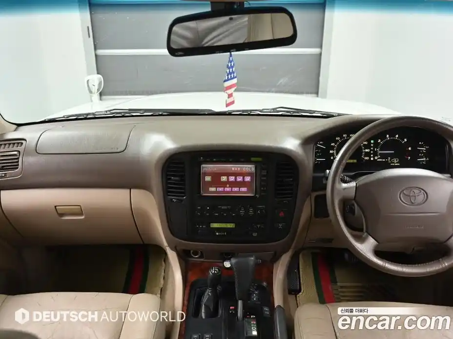 Toyota Land Cruiser 2000 4.7 Автомат в Москве № 170371, фото 7