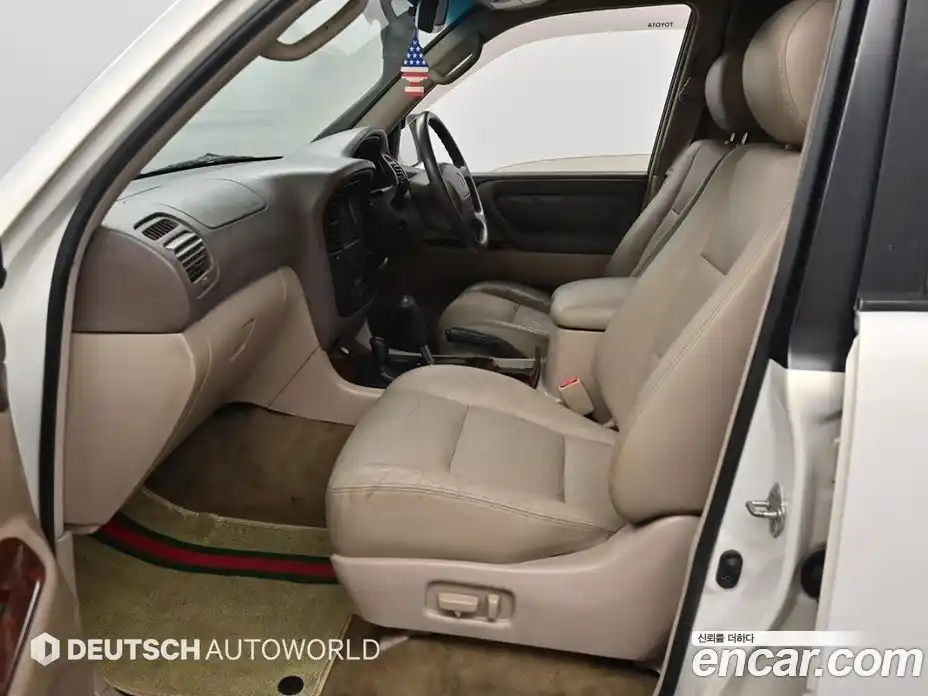 Toyota Land Cruiser 2000 4.7 Автомат в Москве № 170371, фото 10