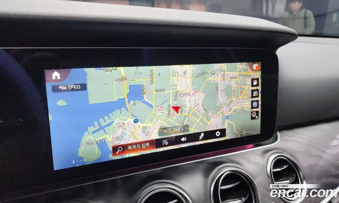 Mercedes-Benz E-Class 2023 2.0 Автомат в Москве № 179031, фото 18