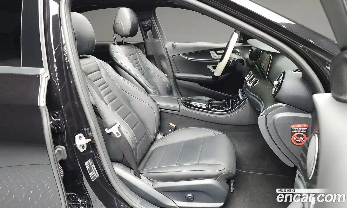 Mercedes-Benz E-Class 2023 2.0 Автомат в Москве № 179031, фото 5