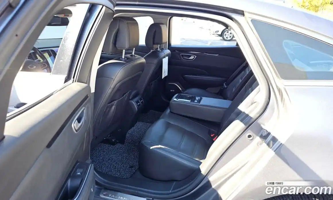 Renault SM6 2016 2.0 Автомат в Москве № 180031, фото 9