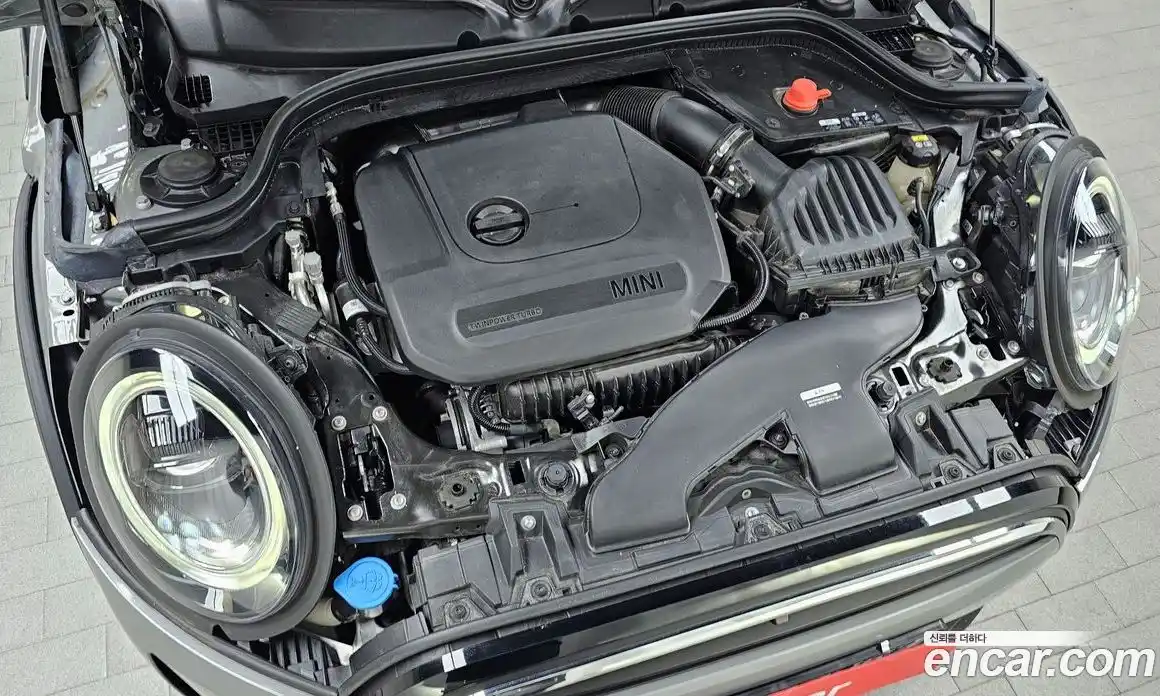 Mini Cooper 2023 1.5 Автомат в Москве № 182893, фото 13