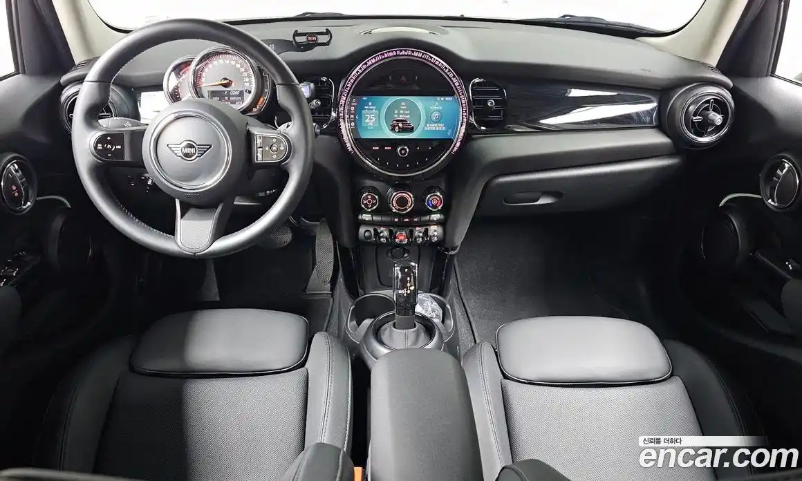 Mini Cooper 2023 1.5 Автомат в Москве № 182893, фото 15