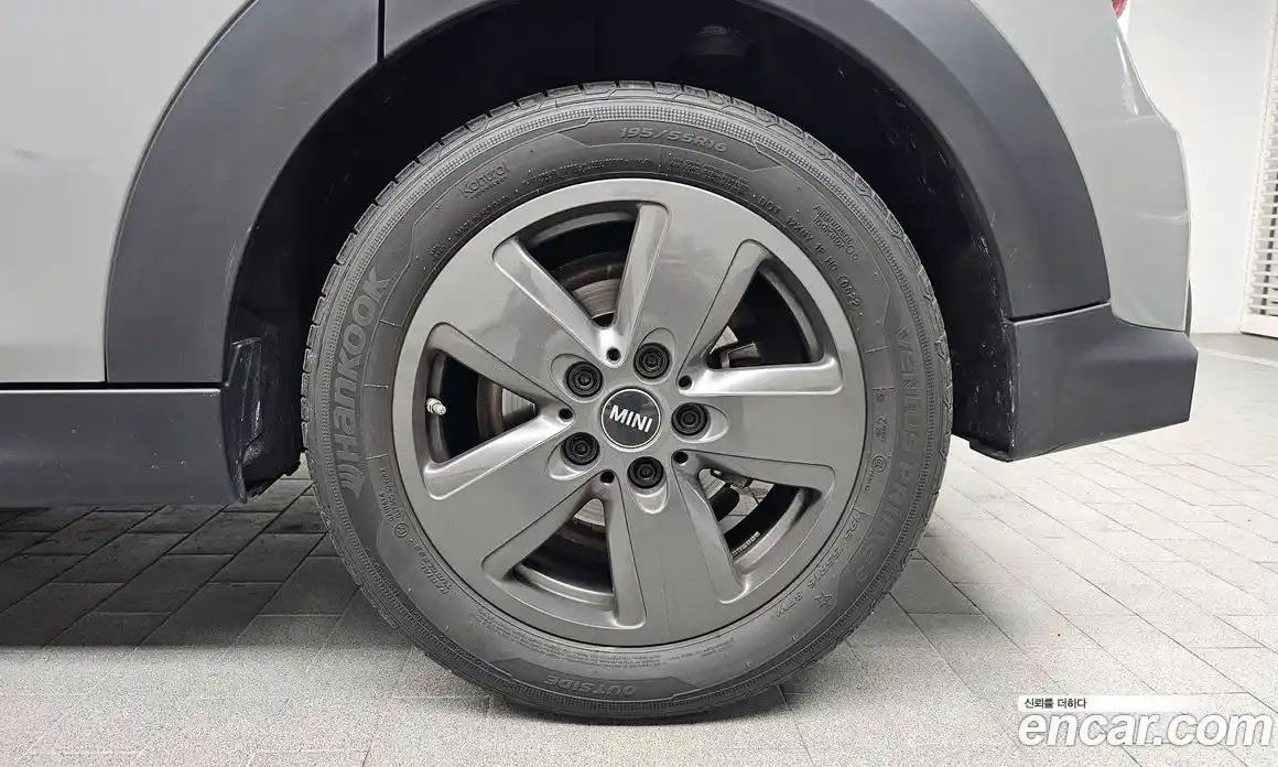 Mini Cooper 2023 1.5 Автомат в Москве № 182893, фото 4