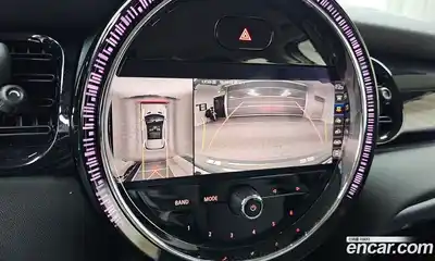 Mini Cooper 2023 1.5 Автомат в Москве № 182893, миниатюра 6