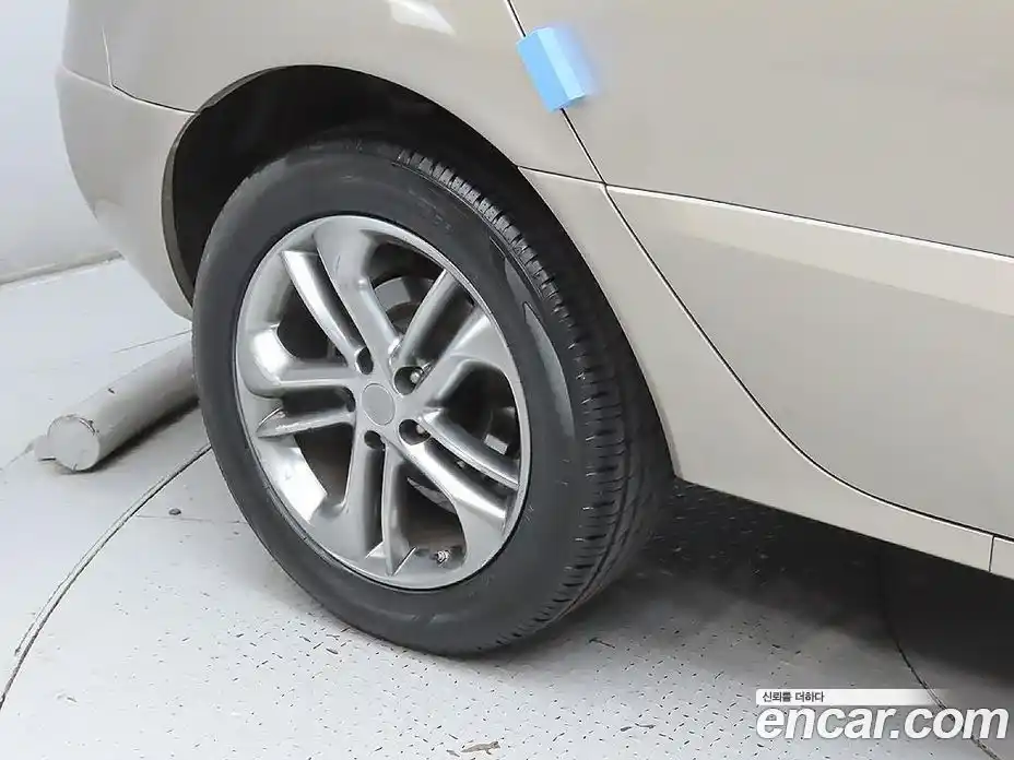 Renault QM5 2012 2.0 Автомат в Москве № 185541, фото 5