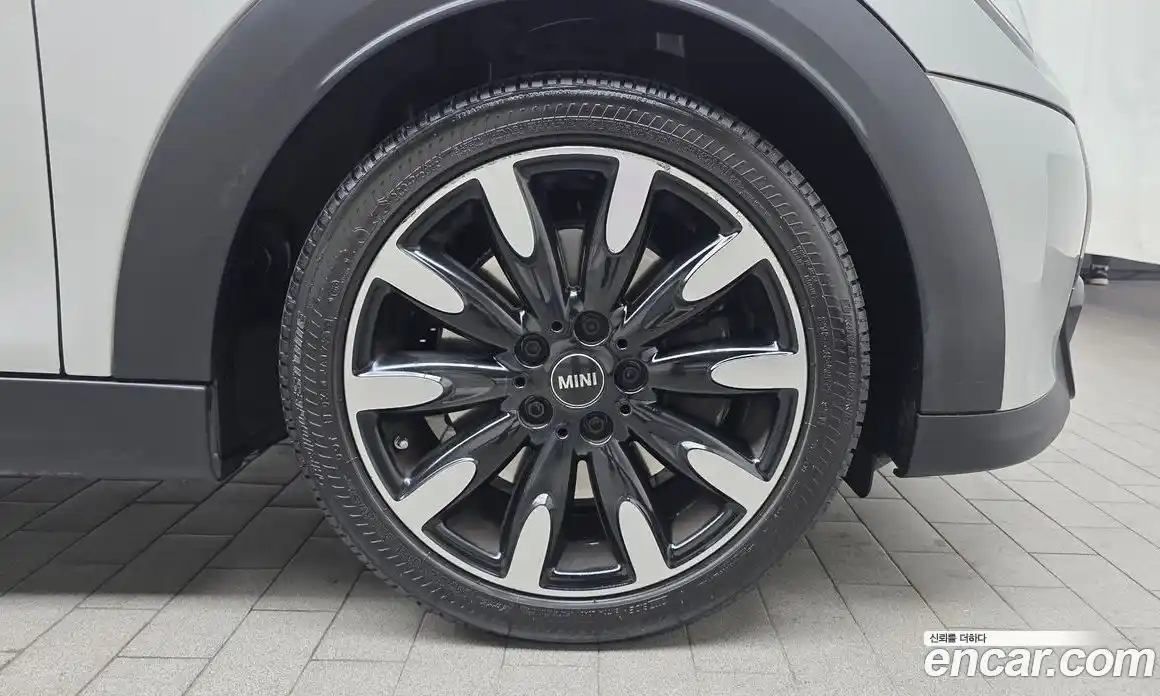 Mini Cooper 2022 2.0 Автомат в Москве № 188489, фото 5