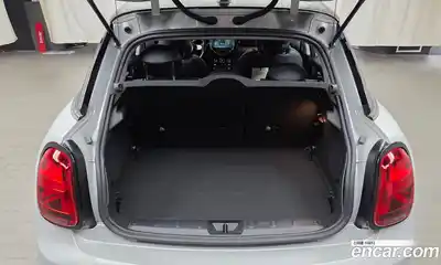 Mini Cooper 2022 2.0 Автомат в Москве № 188489, миниатюра 8