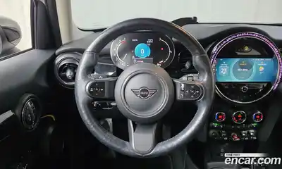 Mini Cooper 2022 2.0 Автомат в Москве № 188489, миниатюра 10