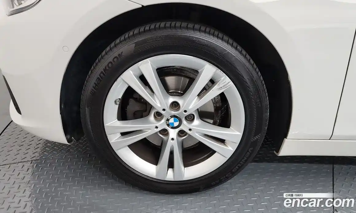 BMW 2-Series 2016 2.0 Автомат в Москве № 191592, фото 11