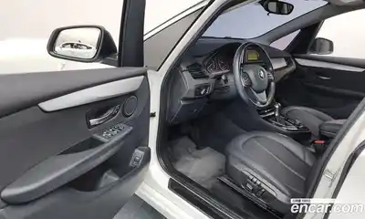 BMW 2-Series 2016 2.0 Автомат в Москве № 191592, миниатюра 4