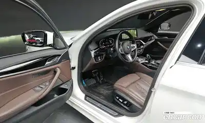 BMW 5-Series 2023 2.0 Автомат в Москве № 191805, миниатюра 11