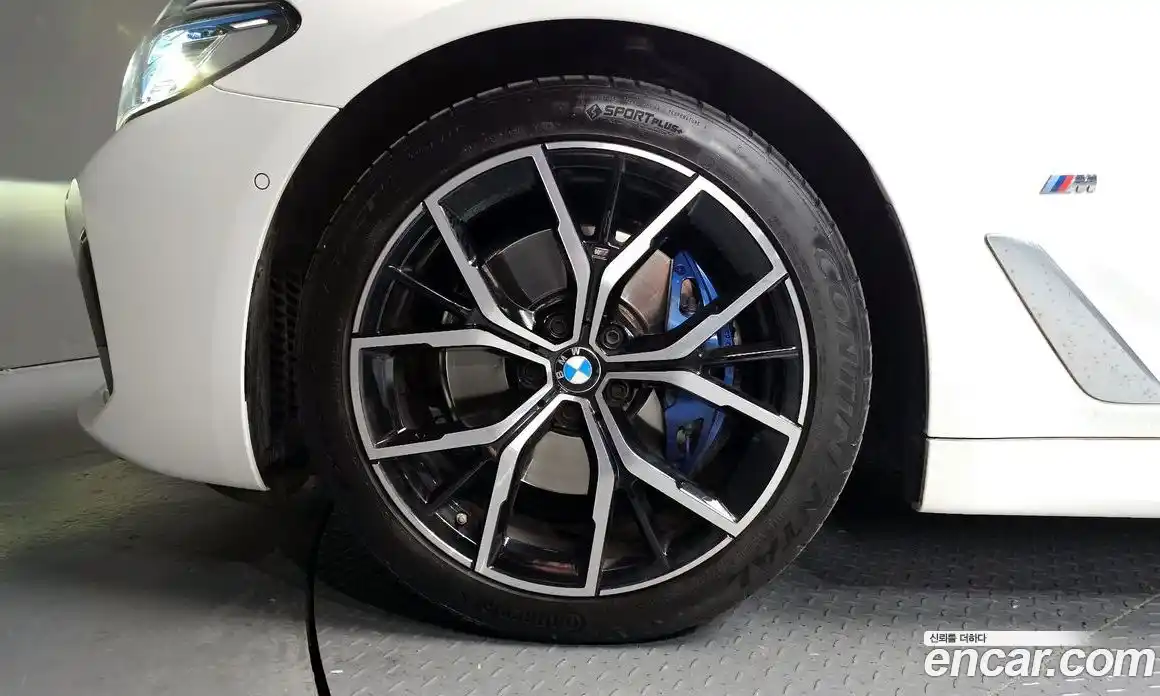 BMW 5-Series 2023 2.0 Автомат в Москве № 191805, фото 13