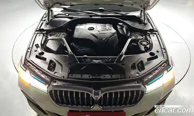 BMW 5-Series 2023 2.0 Автомат в Москве № 191805, миниатюра 2