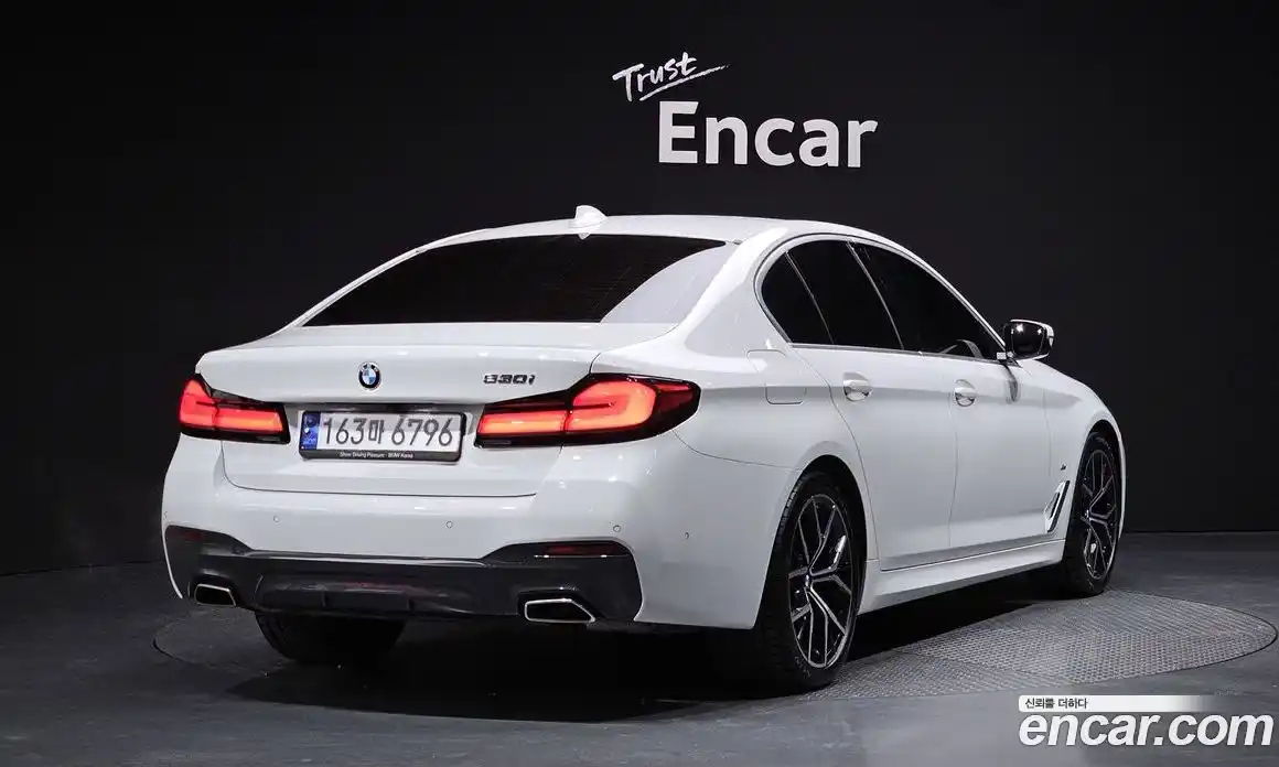 BMW 5-Series 2023 2.0 Автомат в Москве № 191805, фото 8