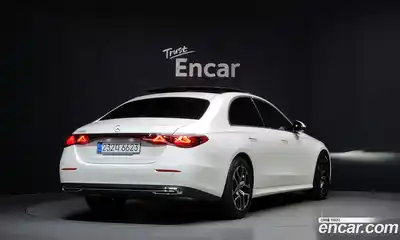 Mercedes-Benz E-Class 2025 2.0 Автомат в Москве № 193717, миниатюра 2