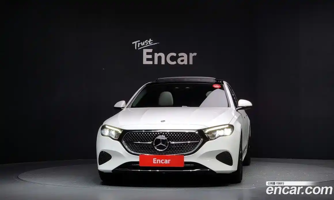 Mercedes-Benz E-Class 2025 2.0 Автомат в Москве № 193717, фото 3