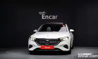 Mercedes-Benz E-Class 2025 2.0 Автомат в Москве № 193717, миниатюра 3