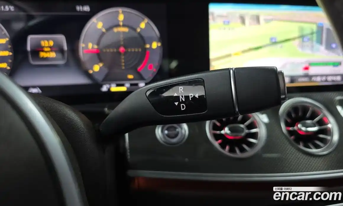 Mercedes-Benz CLS-Class 2020 1.9 Автомат в Москве № 194858, фото 4