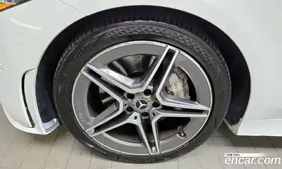 Mercedes-Benz CLS-Class 2020 1.9 Автомат в Москве № 194858, миниатюра 9