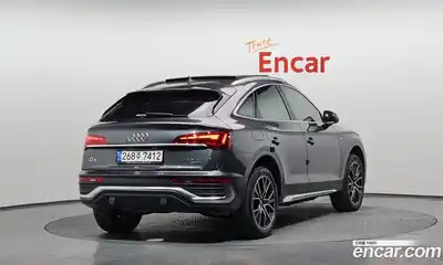 Audi Q5 2022 2.0 Автомат в Москве № 196220, миниатюра 2